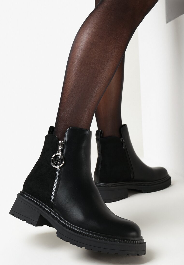 Czarne Botki Sztyblety na Grubej Podeszwie Tatave