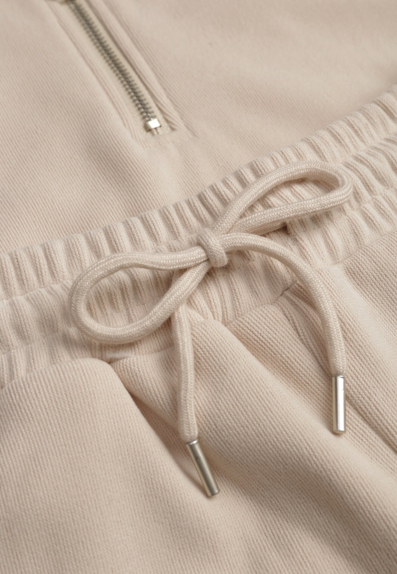 Beżowy 2-częściowy Polarowy Komplet Dresowy z Bluzą i Szerokimi Spodniami Aldonor