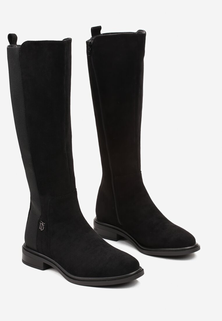 Fekete Lapossarkú csizma