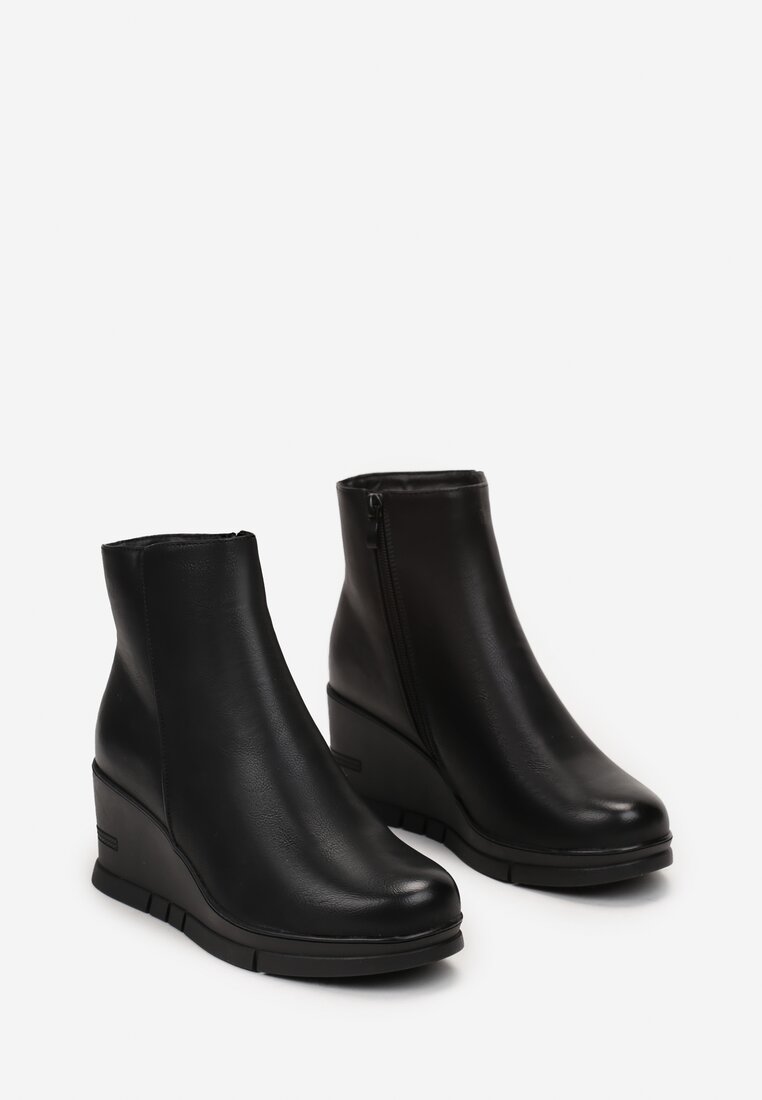 Botine Negre
