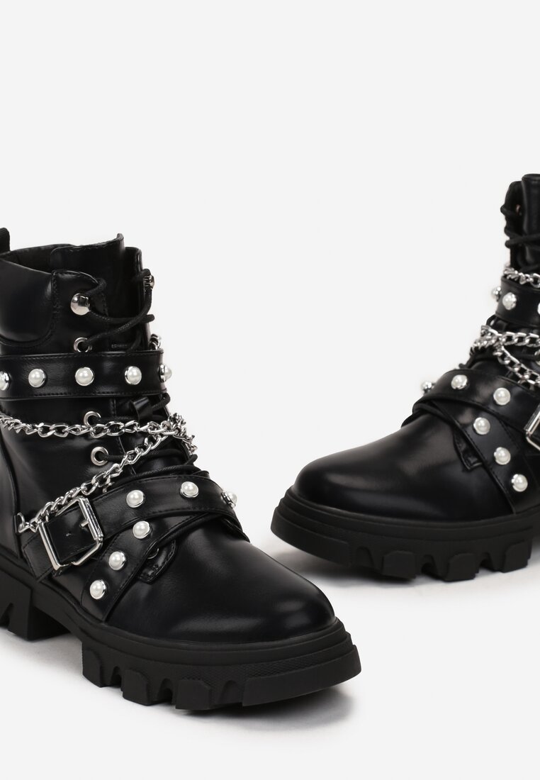 Botine Negre