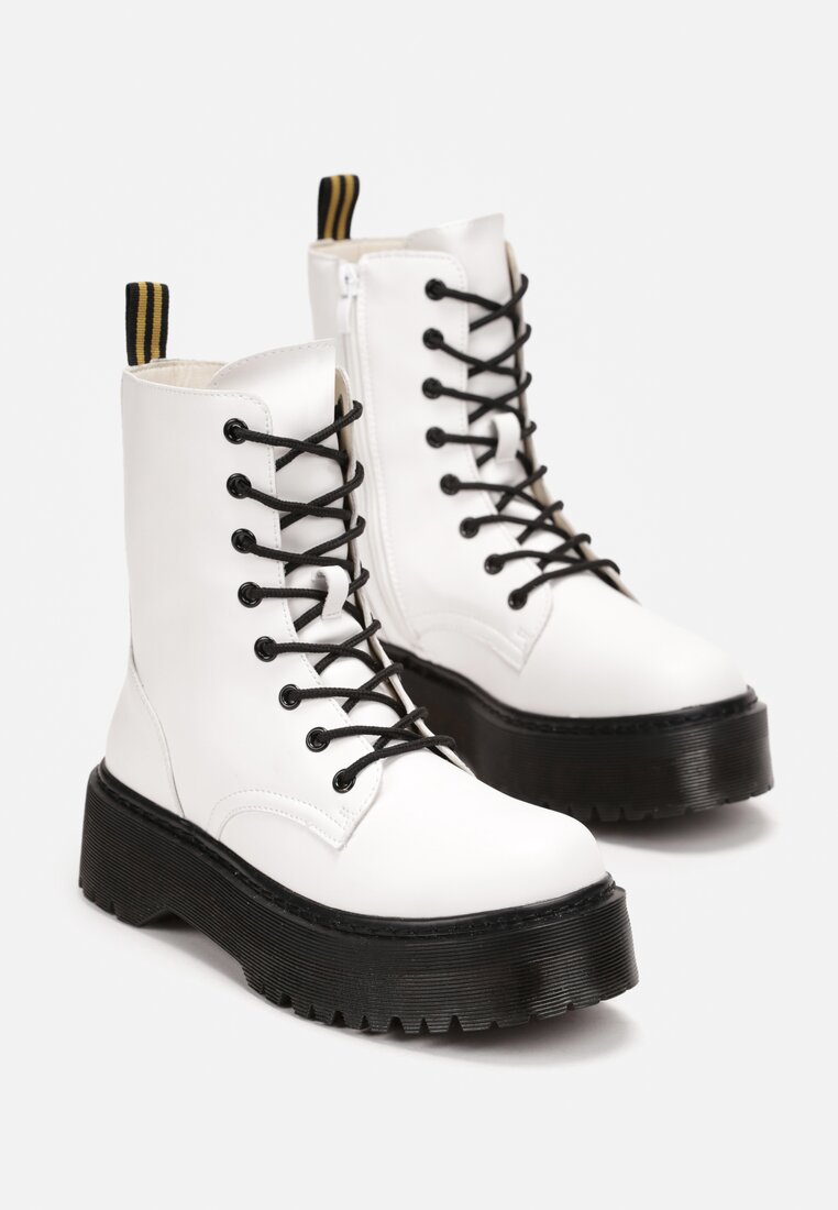 Botine Albe