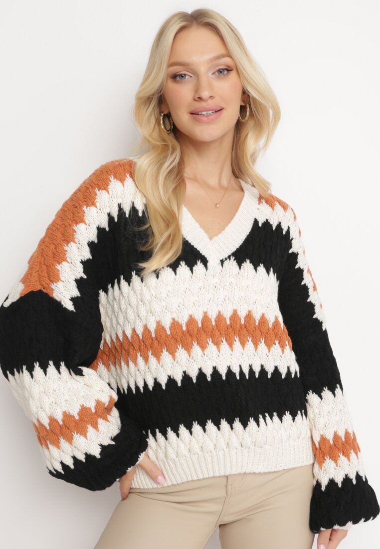 Beżowy Sweter Oversize z Ozdobnym Wzorem Dzianiny Mexio