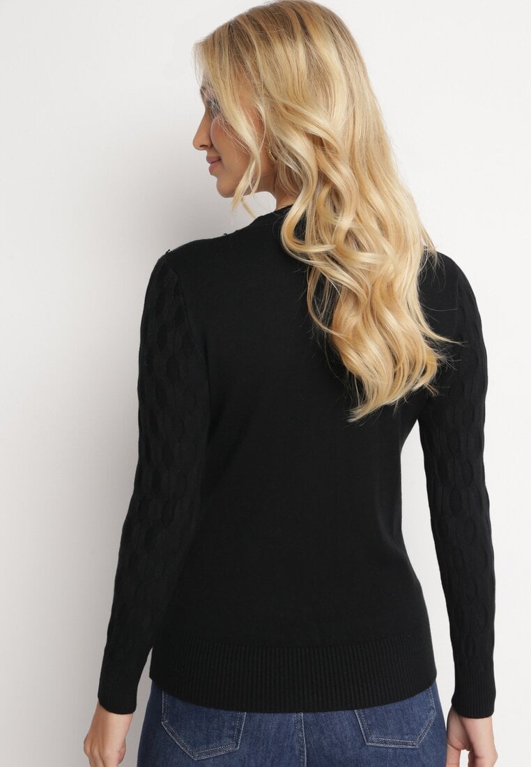 Czarny Klasyczny Sweter z Tłoczonym Zdobieniem Nainea