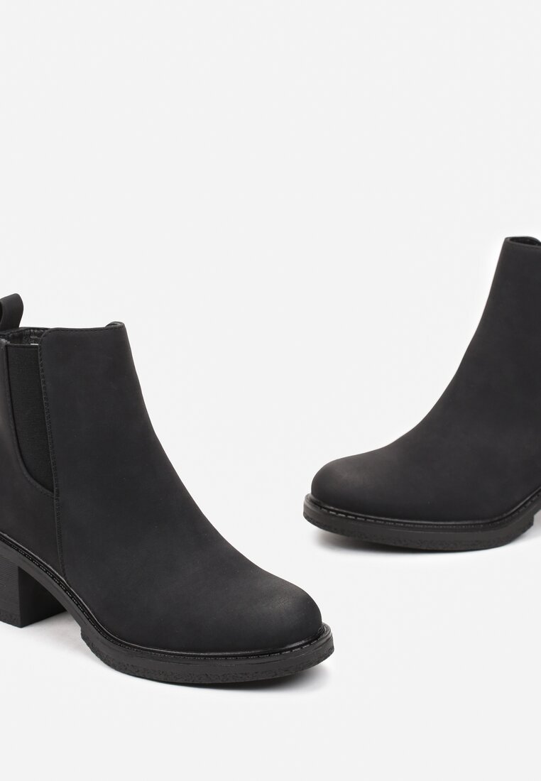 Czarne Botki na Niskim Słupku Wintamessa