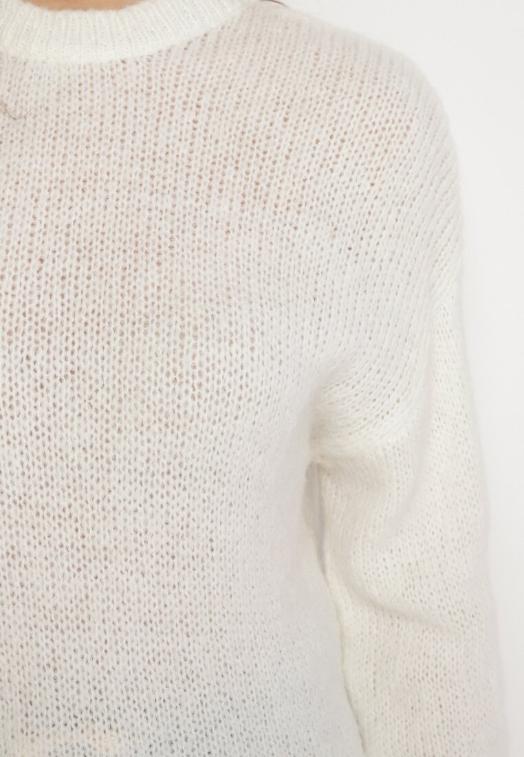 Biały Klasyczny Sweter z Wełną Wykończony Ściągaczami Susa