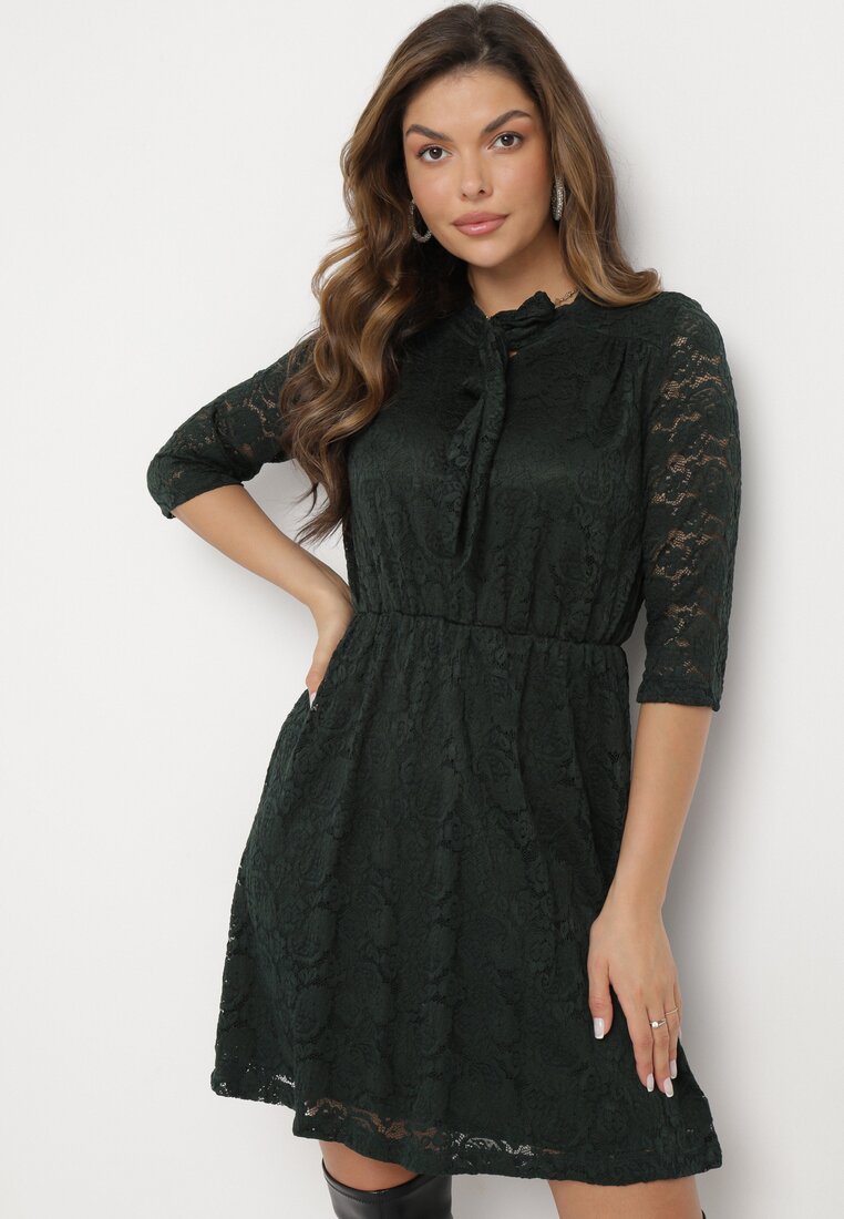 Ciemnozielona Koronkowa Sukienka Mini z Gumką w Pasie Eloriinya