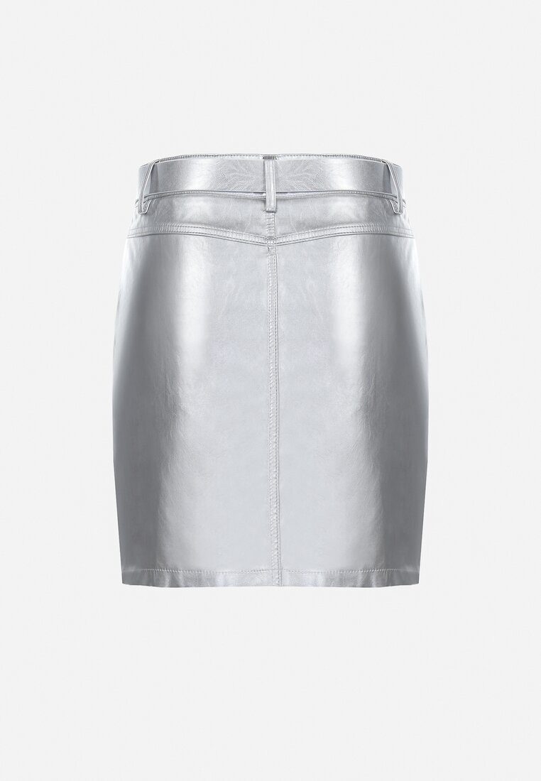 Srebrna Metaliczna Spódnica Mini z Imitacji Skóry z Paskiem z Klamrą Lelara