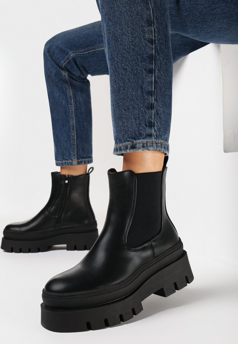 Botine Negre