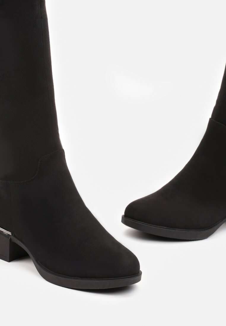 Czarne Kozaki z Ekozamszu na Niskim Słupku z Metalicznymi Ozdobami Corelia