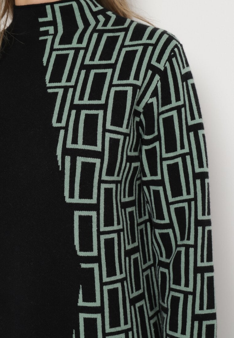 Czarna Sweterkowa Sukienka Midi z Asymetrycznym Wzorem i Kieszenią Chantila