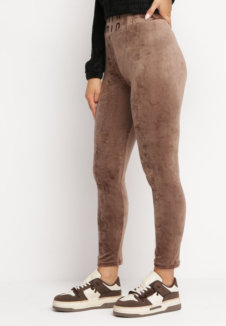 Pantaloni Maro