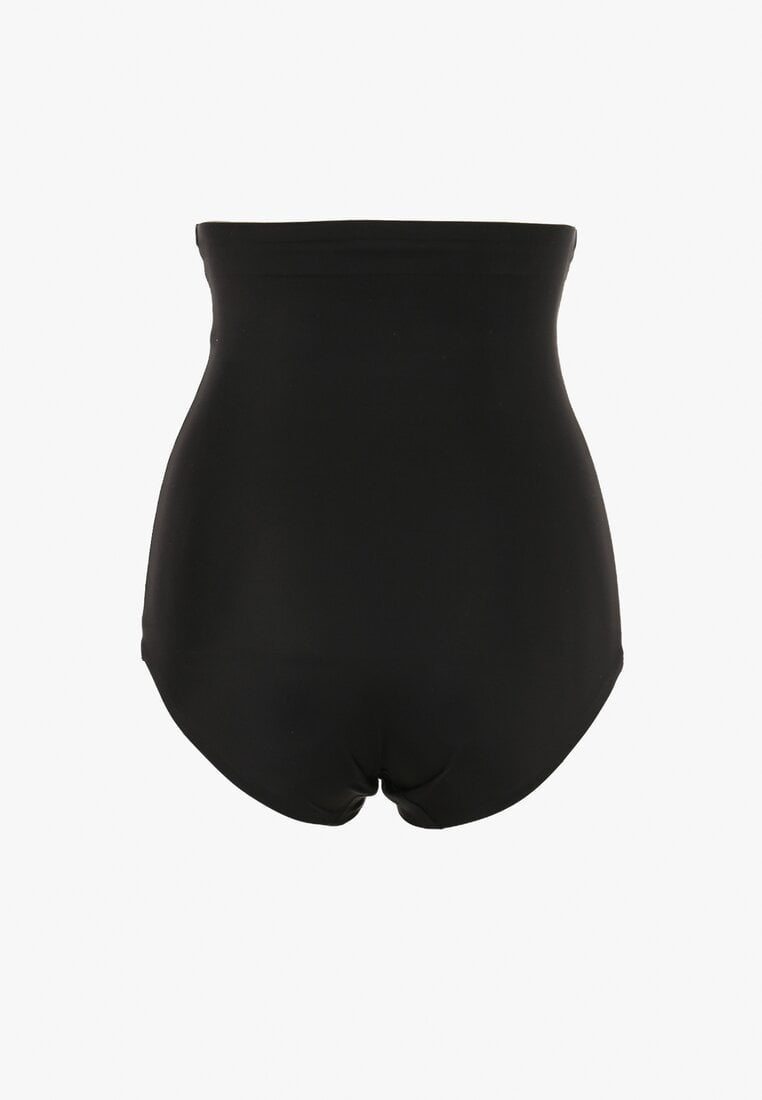 Fekete Alsónemű