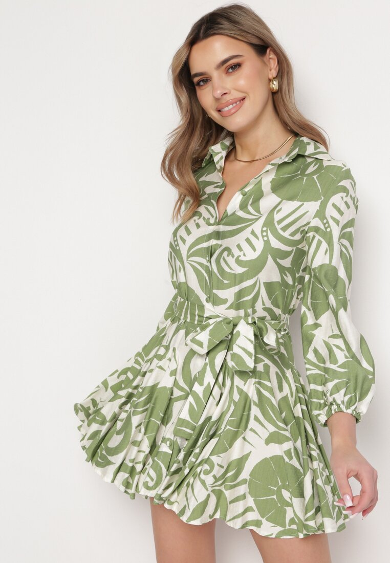 Zielona Rozkloszowana Sukienka Mini z Paskiem Zdobiona Abstrakcyjnym Wzorem Frelia