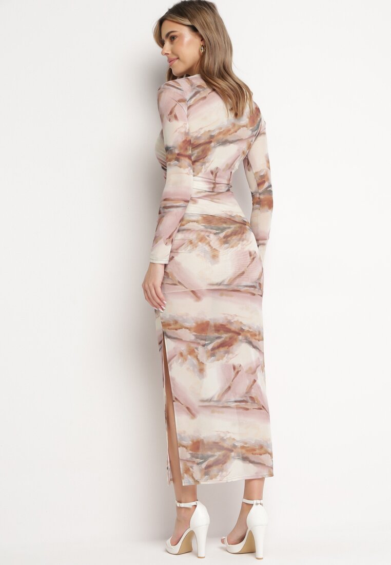 Beżowa Taliowana Sukienka Maxi z Elastycznej Siateczki z Marmurowym Wzorem Karinda
