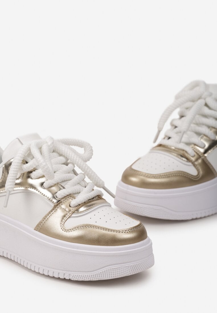 Biało-Złote Sneakersy na Grubej Podeszwie z Licznymi Wstawkami na Cholewce Lairemea