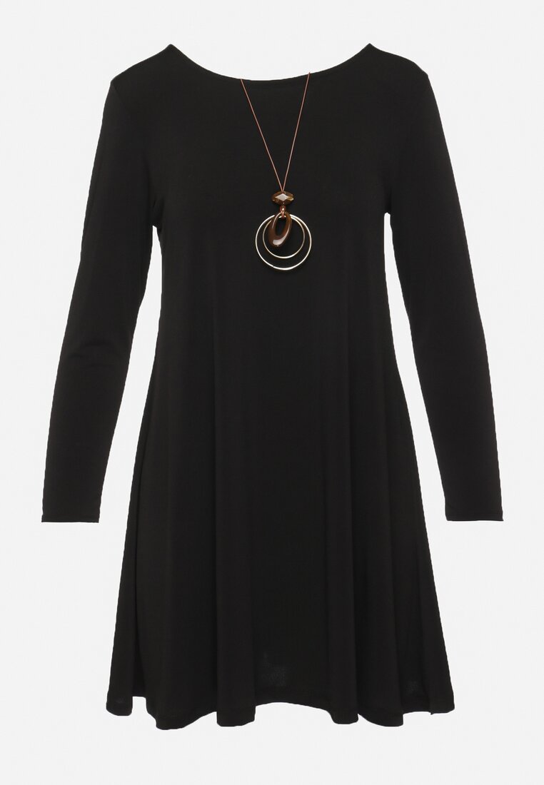 Czarna Sukienka Mini Trapezowa Dodatkowo Naszyjnik z Metalowymi Zawieszkami Alercha