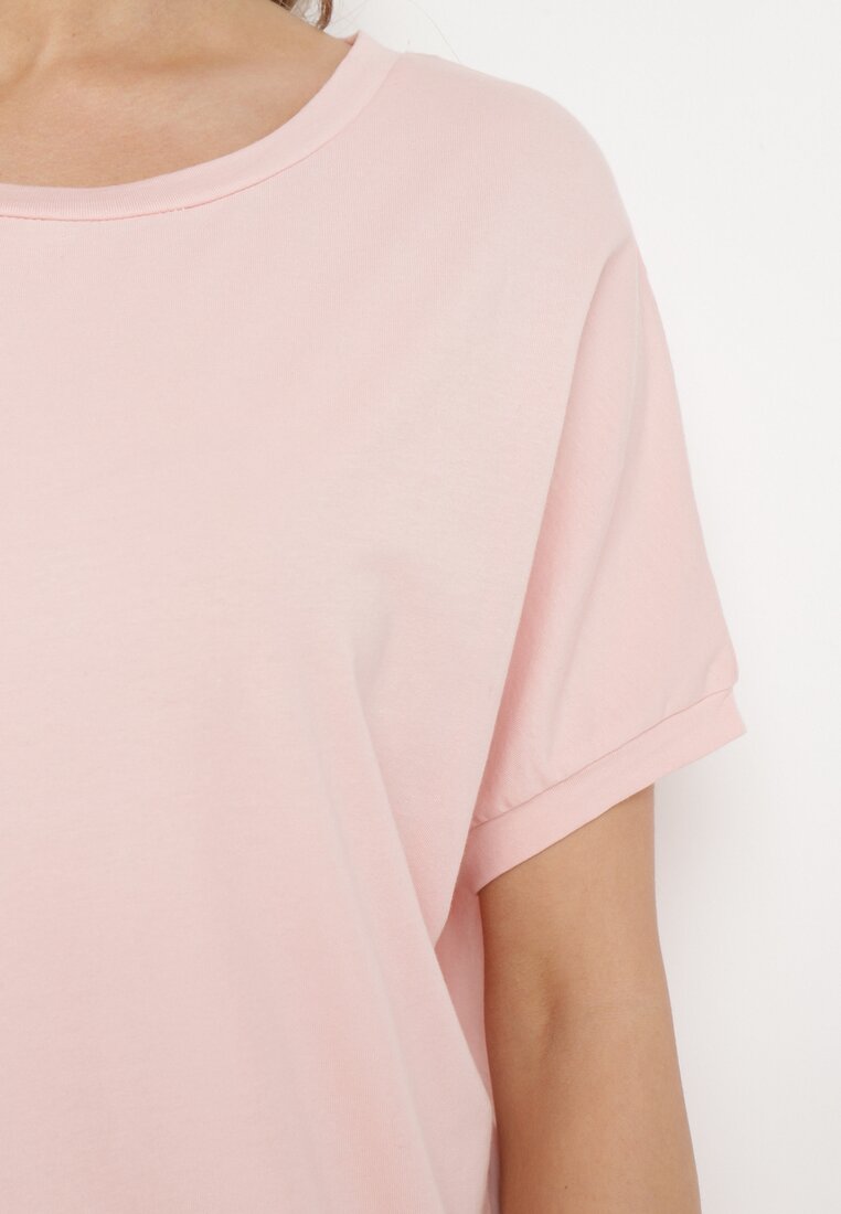 Różowy T-shirt z Krótkimi Rękawami i Dłuższym Tyłem Cercisa