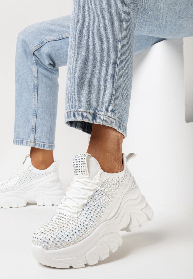 Białe Sneakersy na Grubej Podeszwie Ozdobione Cyrkoniami Nallua