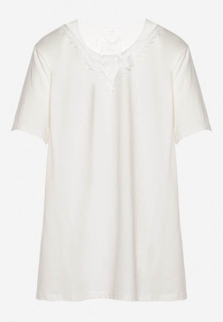 Biały Bawełniany T-shirt ze Wstawką z Siateczki na Tyle i Ozdobnymi Cyrkoniami Obarca