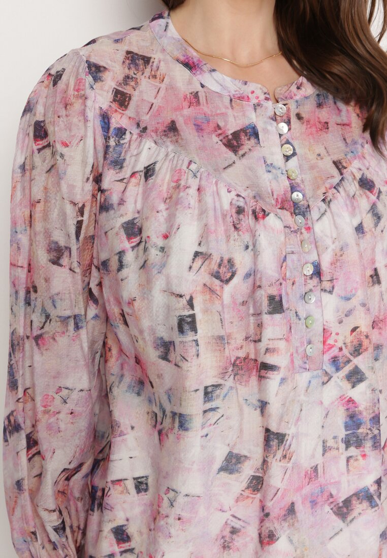 Różowa Wiskozowa Bluzka z Luźnymi Rękawami w Abstrakcyjny Print Nimerissa