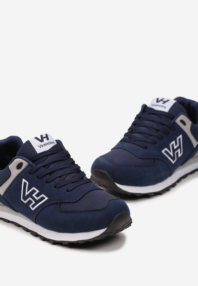 Granatowe Sznurowane Buty Sportowe z Naszywką z Boku Koriala