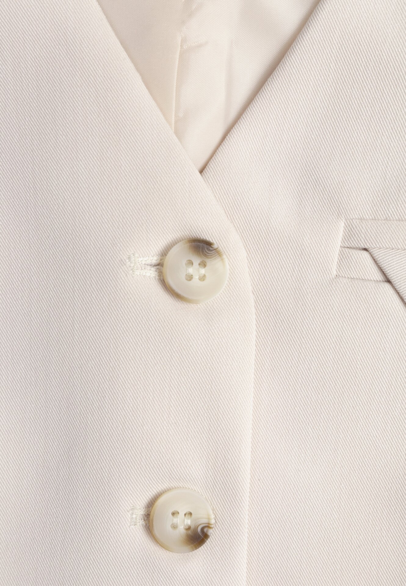 Beżowa Kamizelka Garniturowa z Imitacją Kieszonek Mawelin