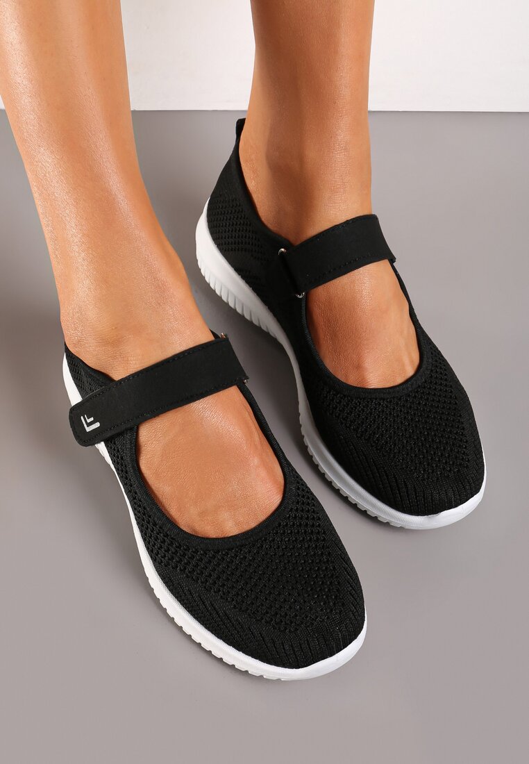 Czarne Tenisówki Zapinane na Rzep przed Kostkę Itrisse