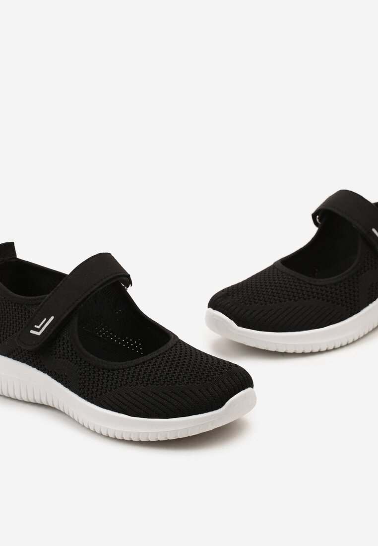 Czarne Tenisówki Zapinane na Rzep przed Kostkę Itrisse