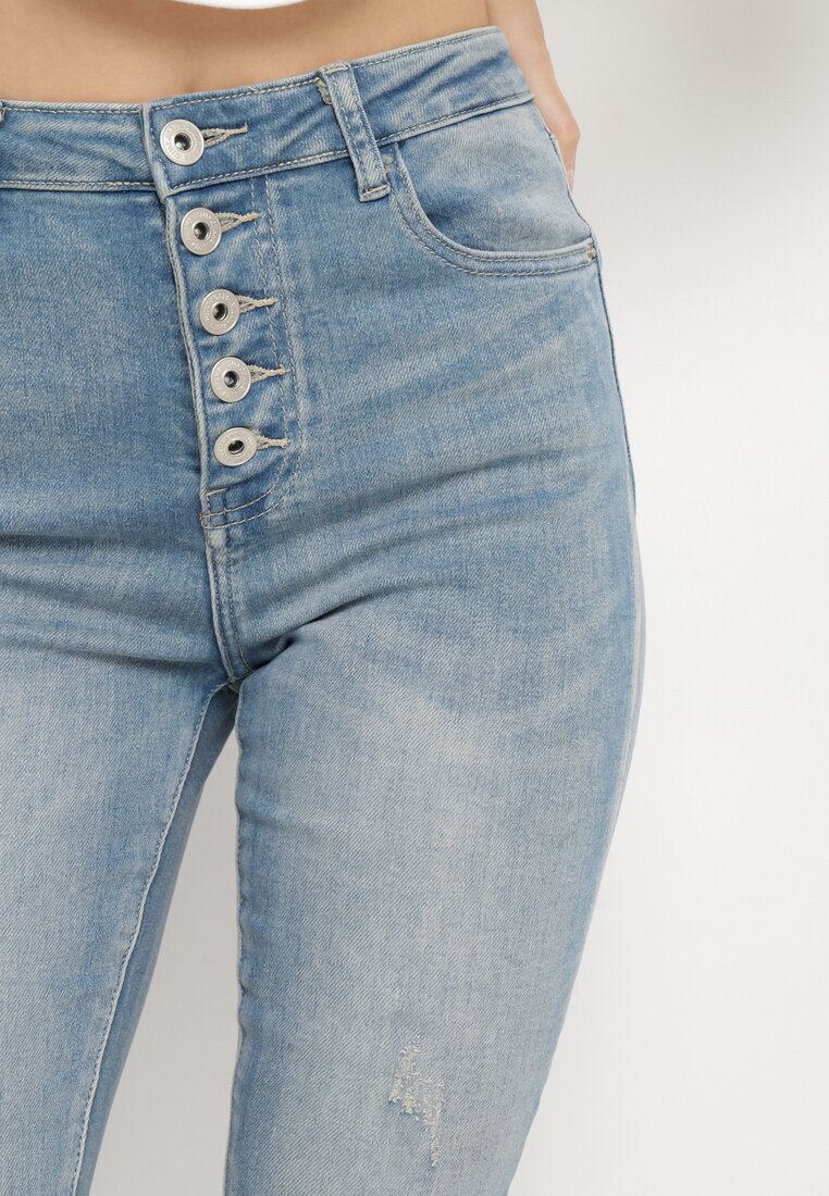 Niebieskie Jeansy Skinny z Postrzępionymi Nogawkami Odettema