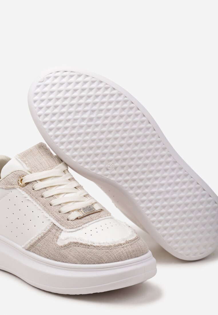 Biało-Beżowe Sneakersy na Platformie z Materiałowymi Wstawkami i Cyrkoniami Przy Sznurówkach Nylith