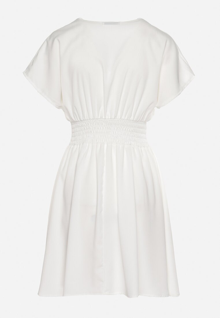 Biała Sukienka z Kopertowym Dekoltem Rozkloszowana  Alarvea