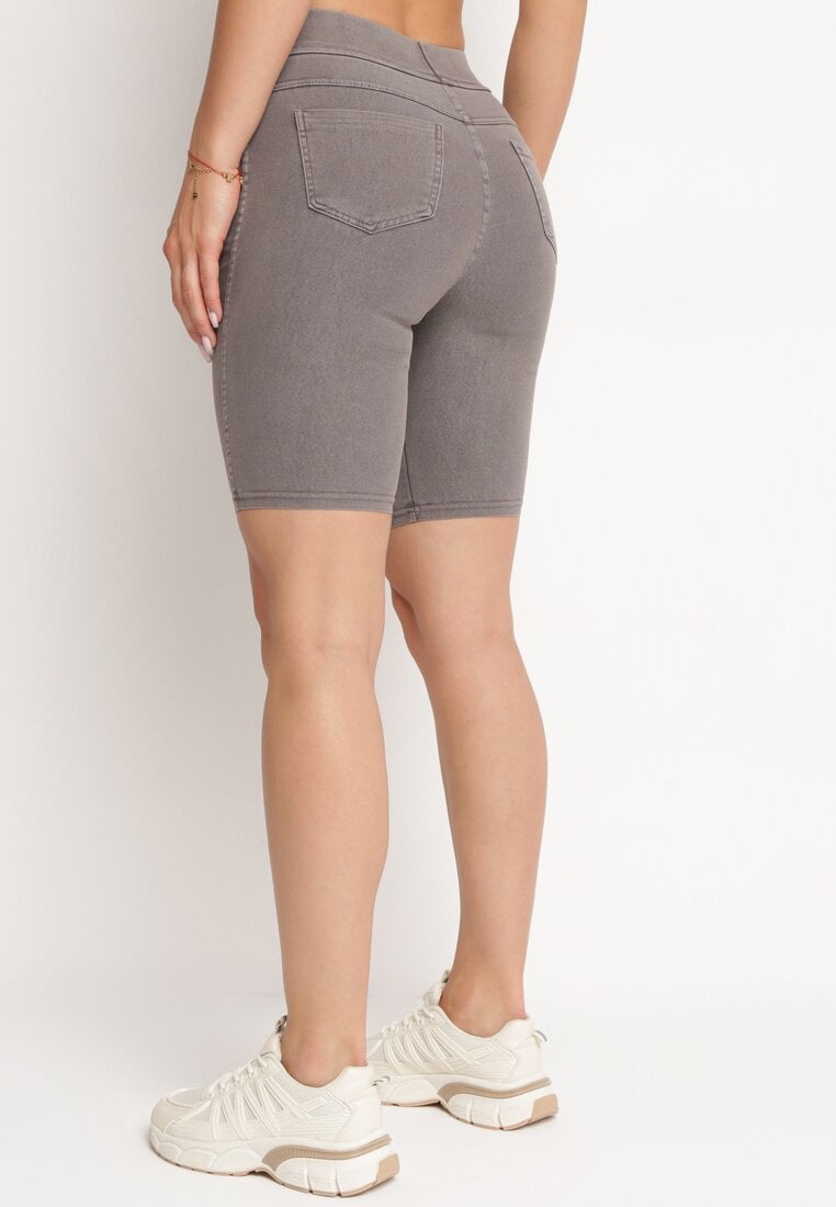 Pantaloni scurți Bej