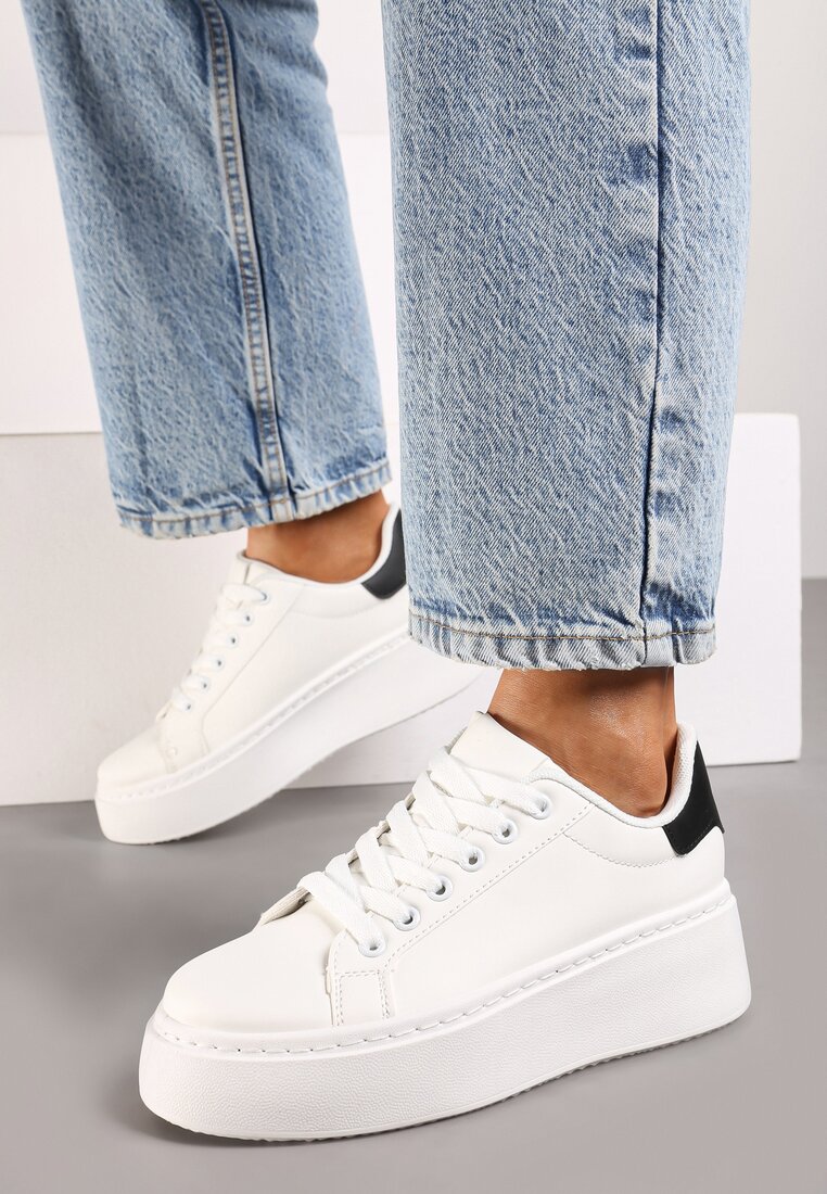 Biało-Czarne Casualowe Sneakersy na Grubej Podeszwie Tiadonia