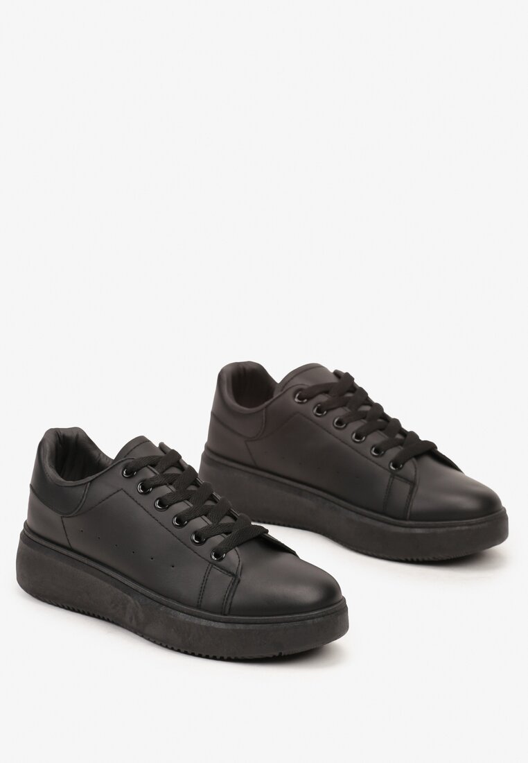 Czarne Klasyczne Sznurowane Sneakersy na Grubej Podeszwie Tiadorae