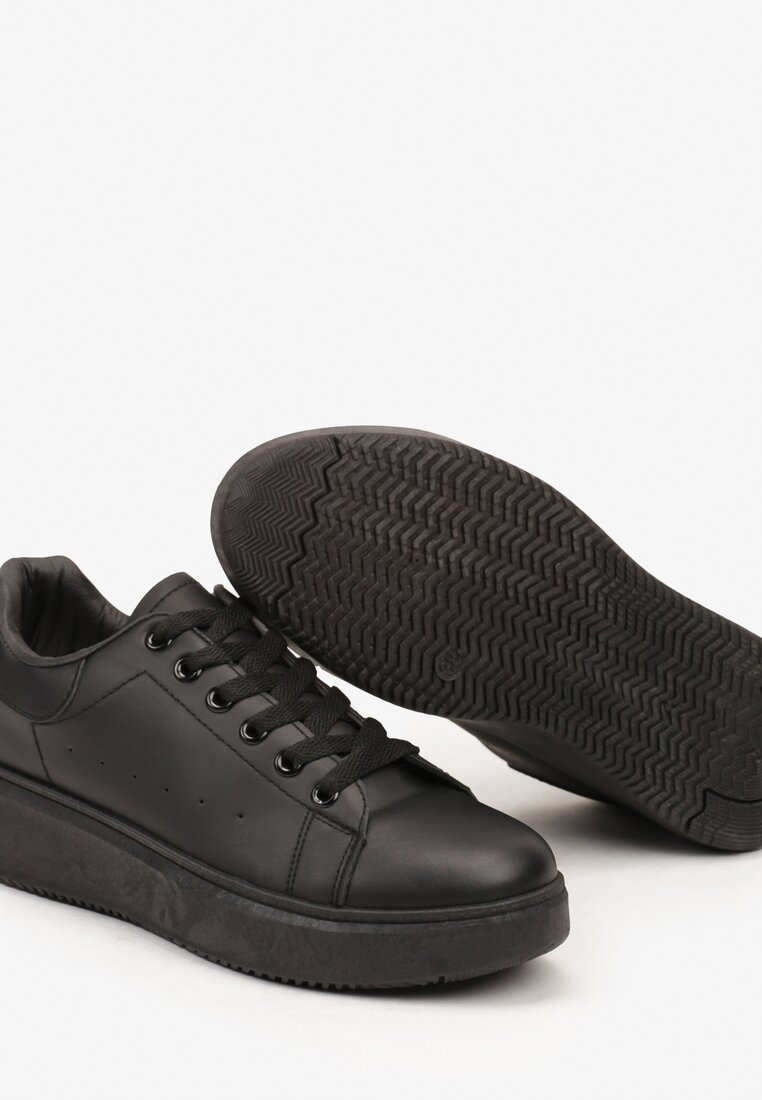 Czarne Klasyczne Sznurowane Sneakersy na Grubej Podeszwie Tiadorae