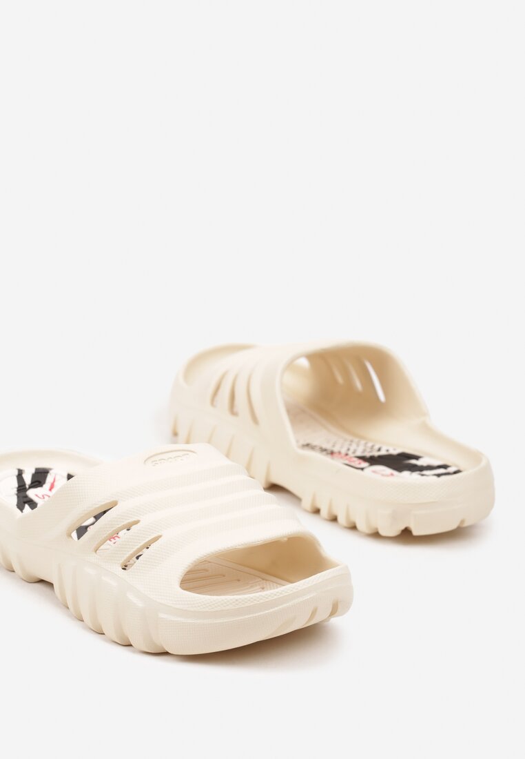 Bézs Papucs