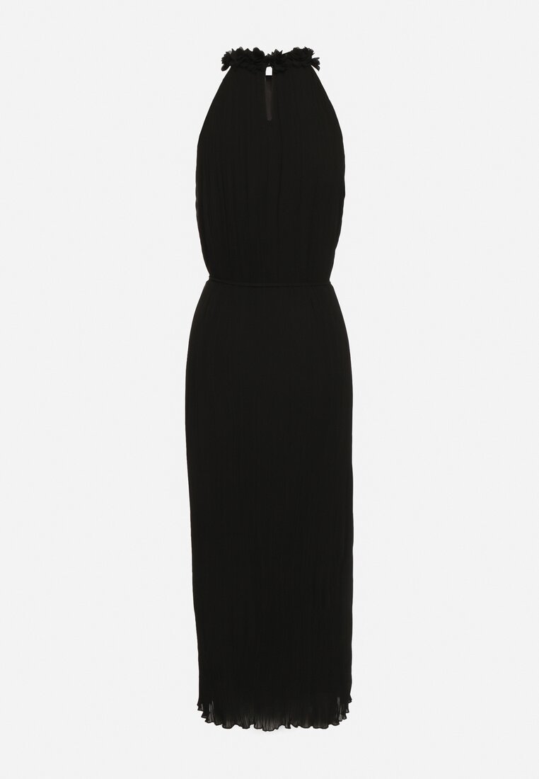 Czarna Sukienka z Ozdobnymi Aplikacjami i Dekoltem Halter z Materiałowym Paskiem Dimnatti
