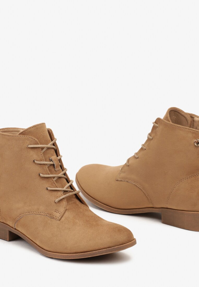 Botine Bej