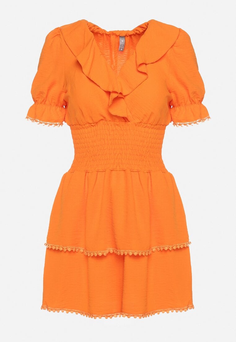 Pomarańczowa Sukienka o Rozkloszowanym Kroju z Gumką w Pasie i Ozdobnymi Falbankami Werdia