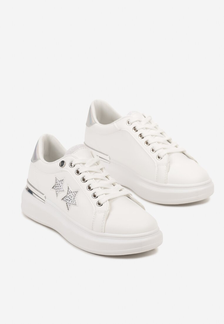 Białe Płaskie Sneakersy z Gwiazdkami i Metalicznymi Wstawkami Jalelia
