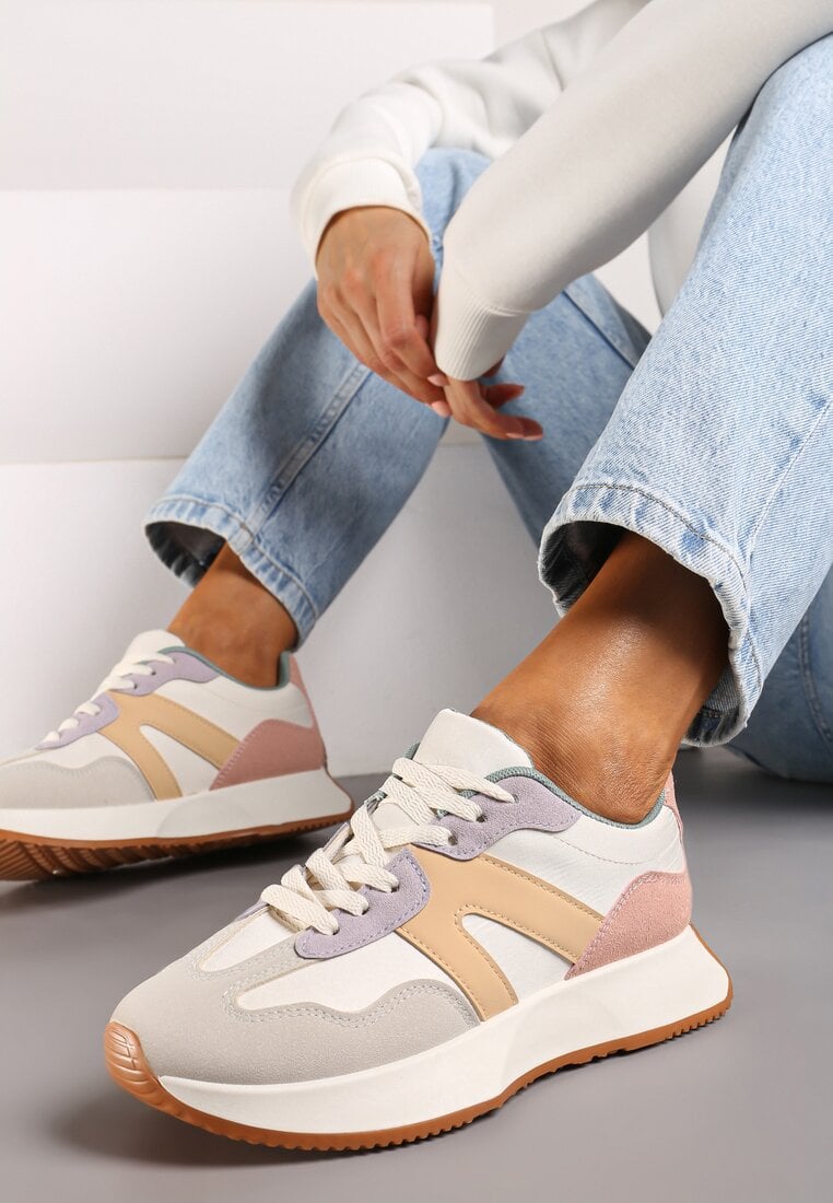 Biało-Fioletowe Płaskie Sneakersy z Geometrycznym Wzorem Nawla