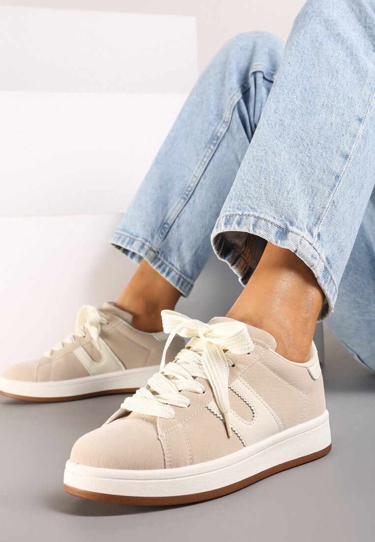 Beżowe Płaskie Sneakersy z Geometrycznym Zdobieniem Armeria