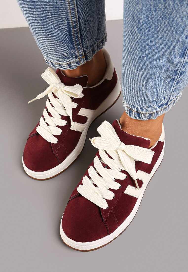 Bordowe Płaskie Sneakersy z Geometrycznym Zdobieniem Armeria