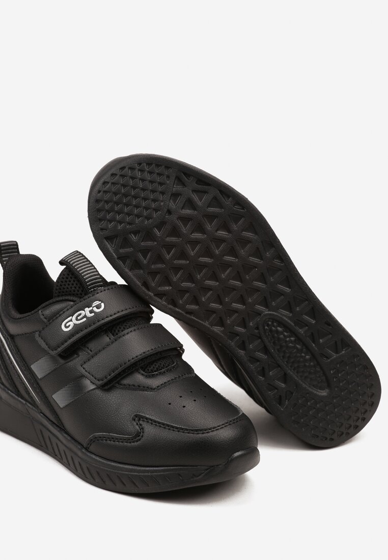 Czarne Buty Sportowe Sneakersy na Płaskiej Podeszwie Ozdobione Paskami Naviora