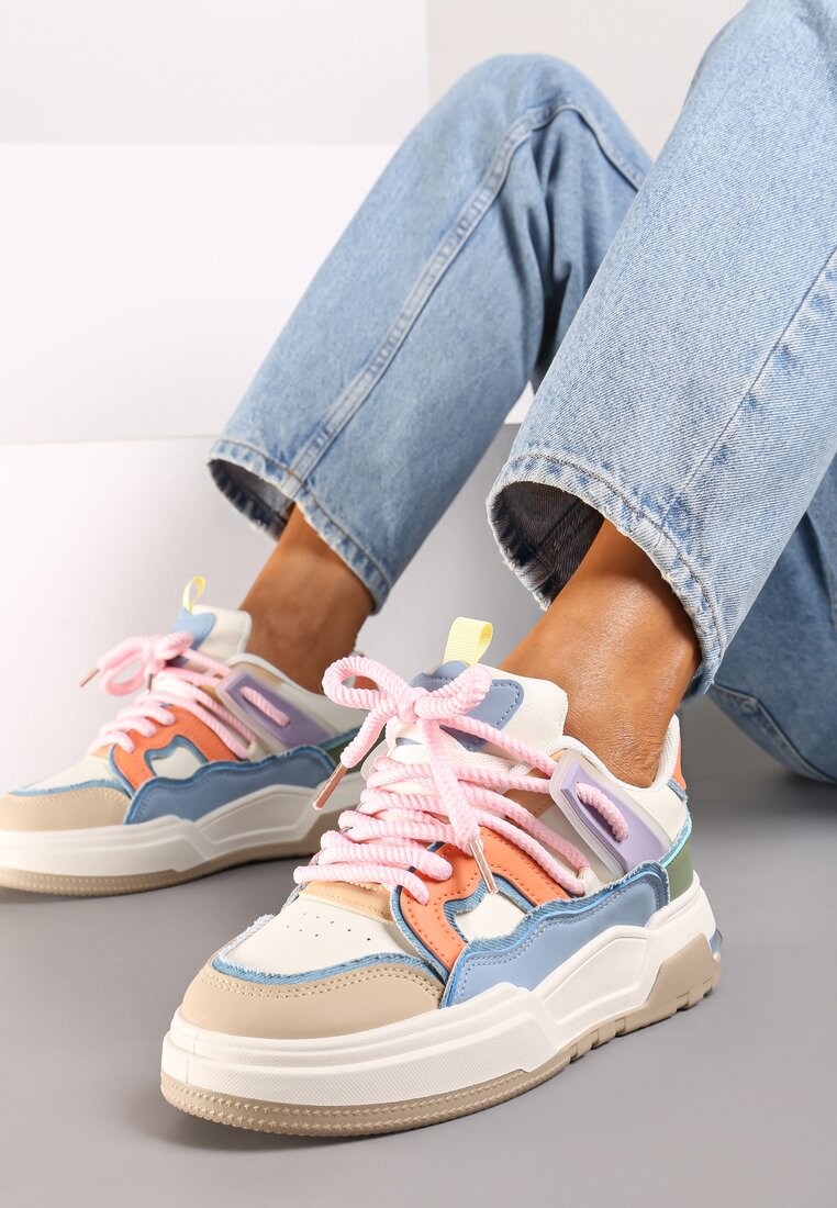 Beżowo-Różowe Płaskie Sneakersy z Geometrycznym Zdobieniem Evithia