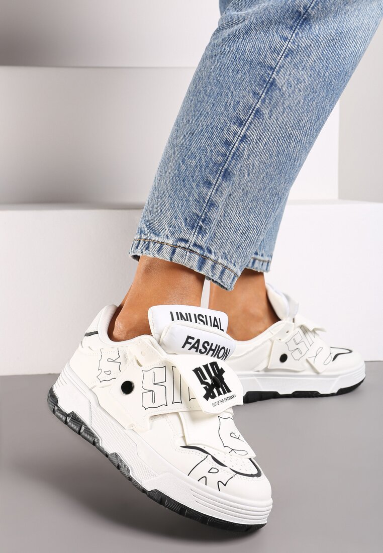 Białe Płaskie Sznurowane Sneakersy z Napisami Friefra
