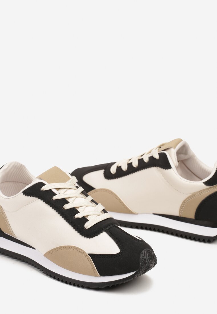 Czarne Płaskie Sneakersy z Geometrycznym Wzorem Navshara