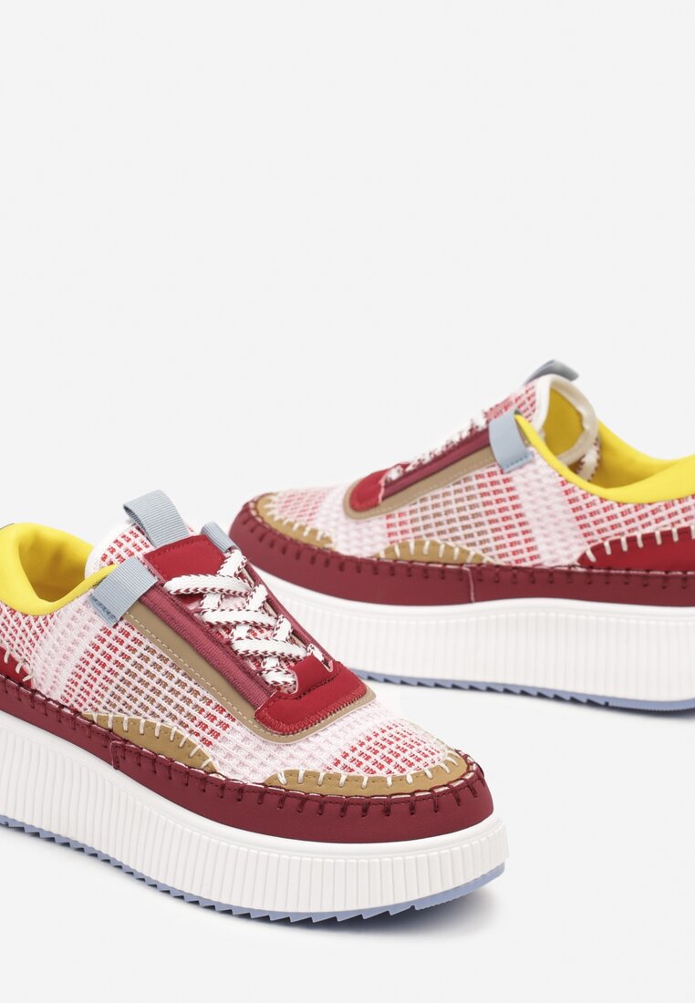 Bordowe Sneakersy na Grubej Podeszwie Ozdobione Przeszyciami Terilira