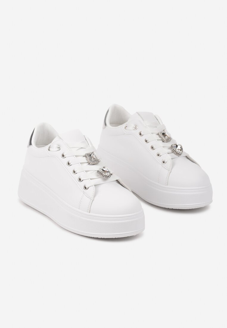 Biało-Srebrne Sneakersy na Platformie z Ozdobnymi Aplikacjami na Sznurówkach Altheati